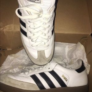 Adidas samba